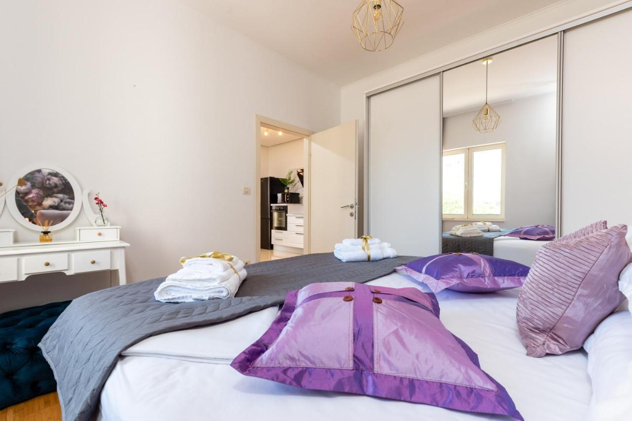 Luxa 5 Min Old Town, 10 Min Airport Apartment Трогир Екстериор снимка